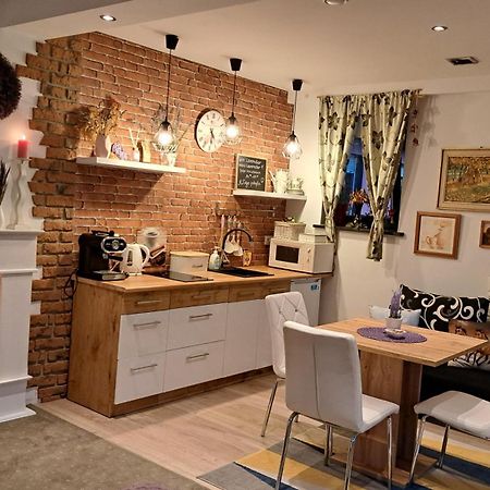 Apartament Lavender Єленя-Ґура Екстер'єр фото