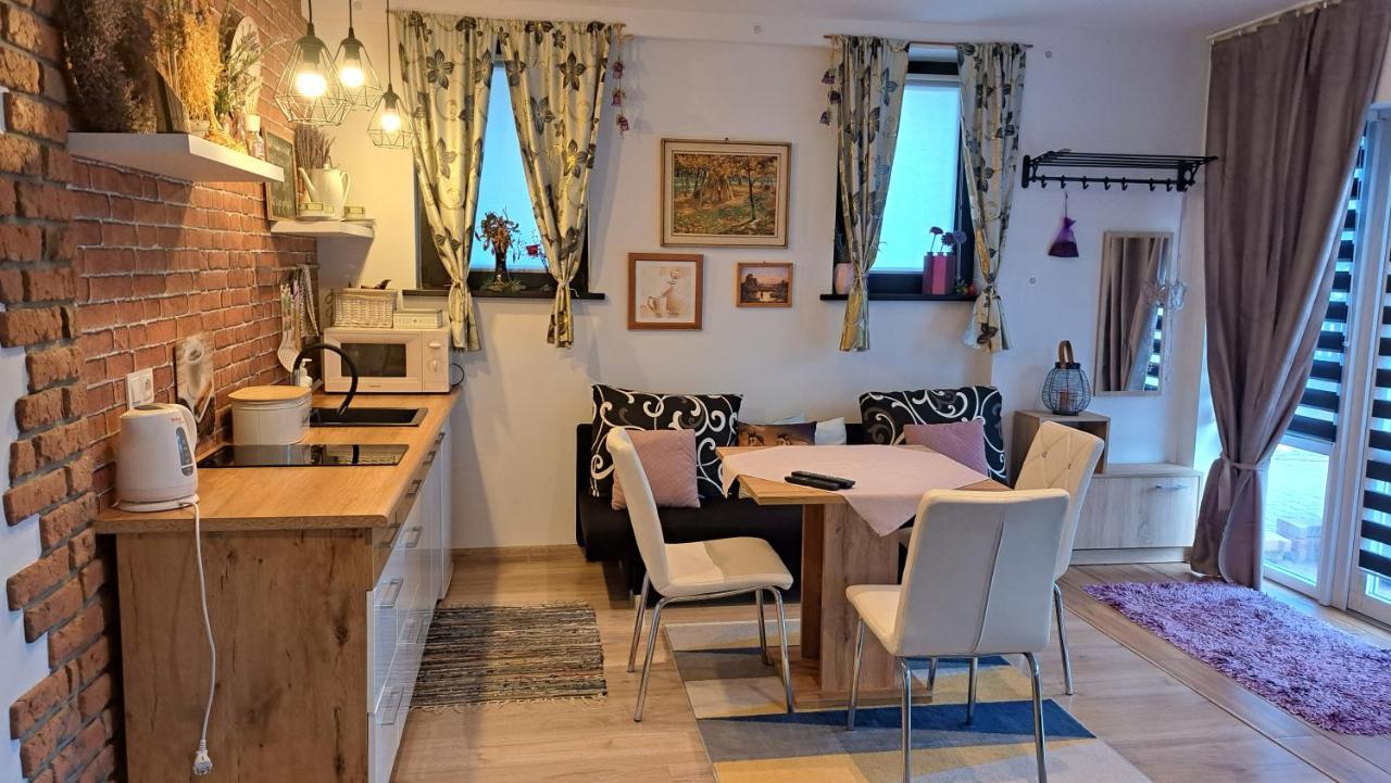 Apartament Lavender Єленя-Ґура Екстер'єр фото