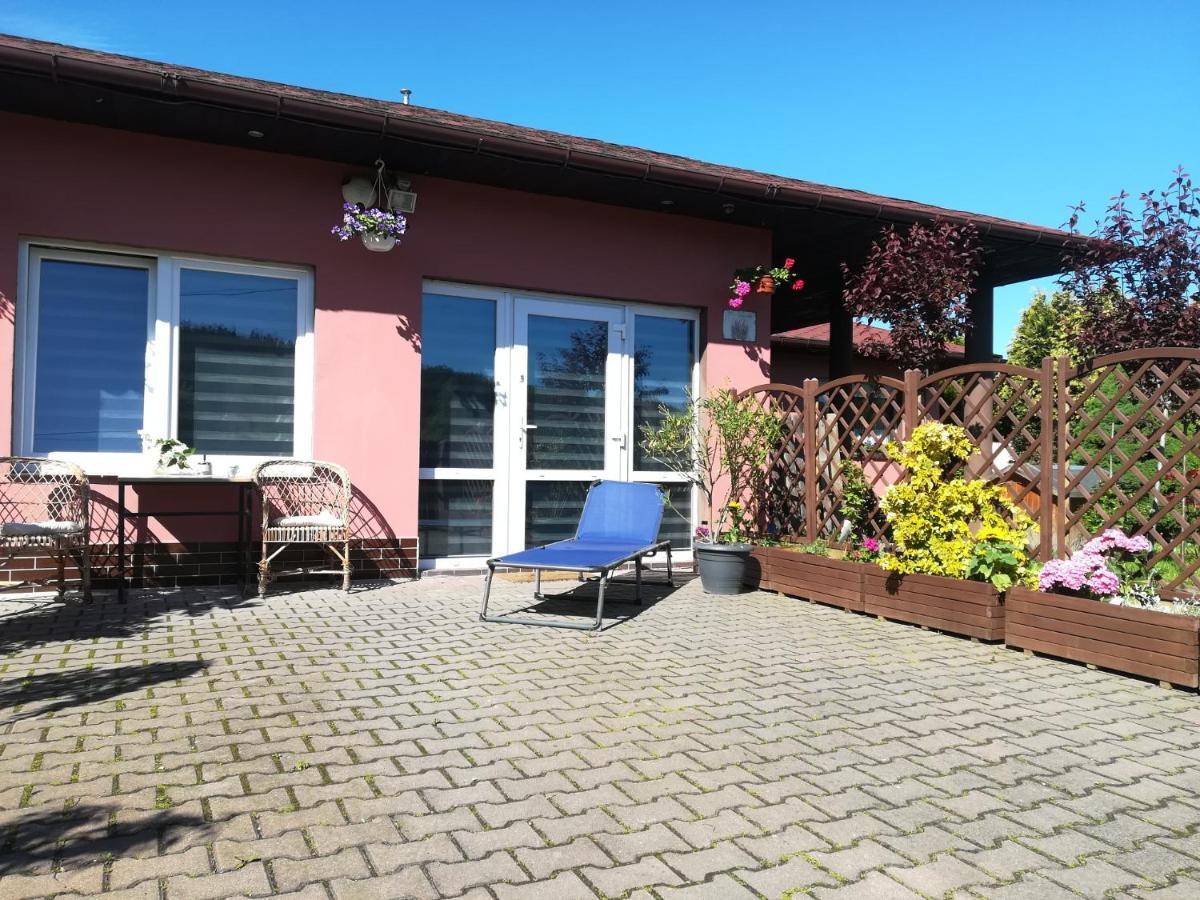 Apartament Lavender Єленя-Ґура Екстер'єр фото